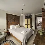 Origin * ウルラ